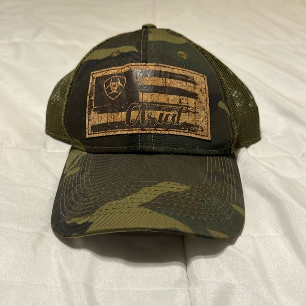 Ariat Adjustable Trucker Hat